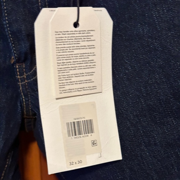 Levi's 541 jeans 32x30.  Levi’s premium denim with the Big E on the tab. NWT - Picture 5 of 5